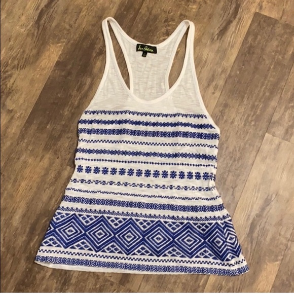 Sam Edelman size medium embroidered tank top - Picture 2 of 5